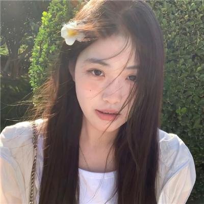 被侵犯的她 海报