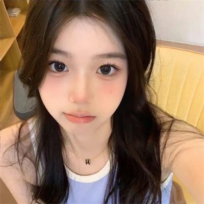 红色八爪女 海报